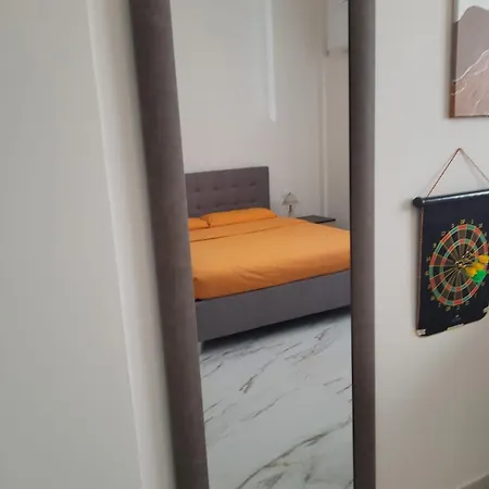 Dolce Letizia Con Due Wifi Aria Condizionata Vicino Careggi Meyer E Universita דירה פירנצה