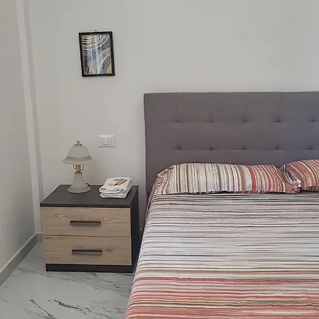 דירה Dolce Letizia Con Due Wifi Aria Condizionata Vicino Careggi Meyer E Universita